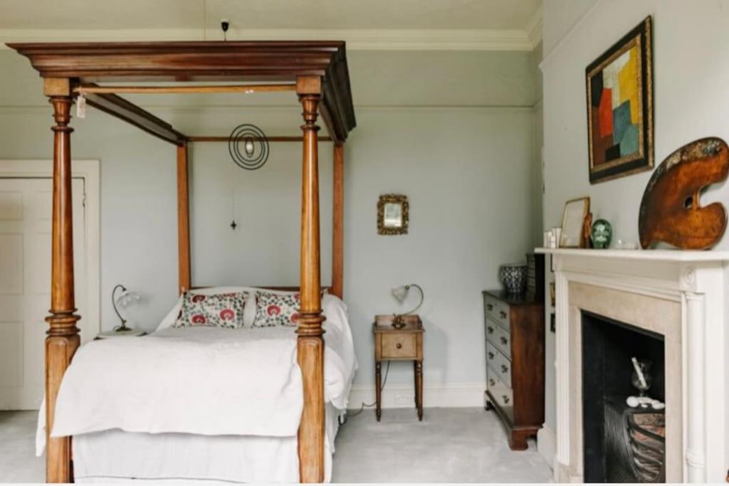 Cressy Hall - Historic Grade II Listed Manor, Gorgeous Topiary Garden Gosberton 외부 사진