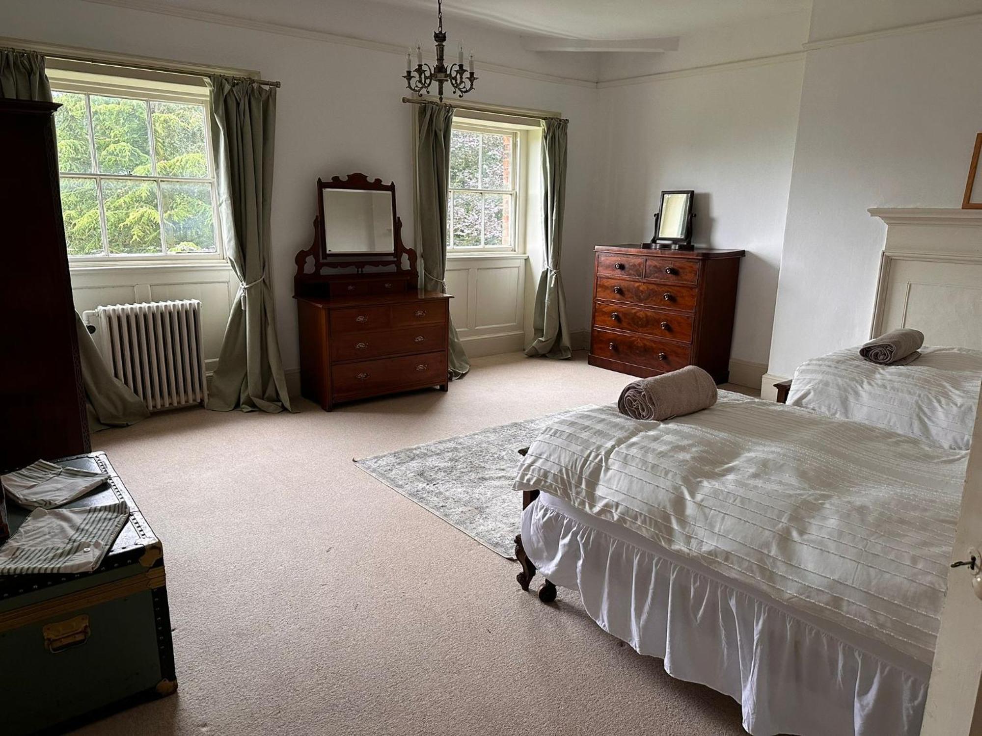 Cressy Hall - Historic Grade II Listed Manor, Gorgeous Topiary Garden Gosberton 외부 사진